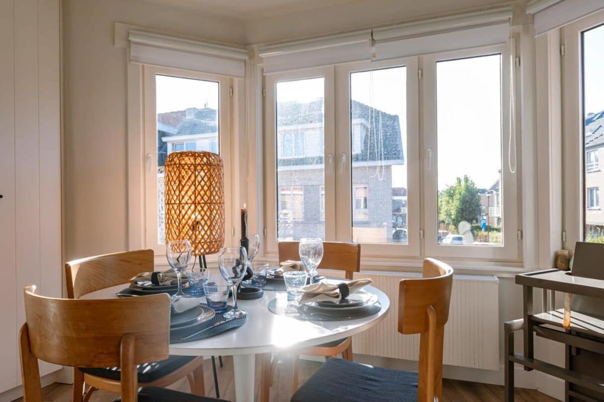 Huswell - Sunny Bright Apartment In The Center Of De Haan Kültér fotó