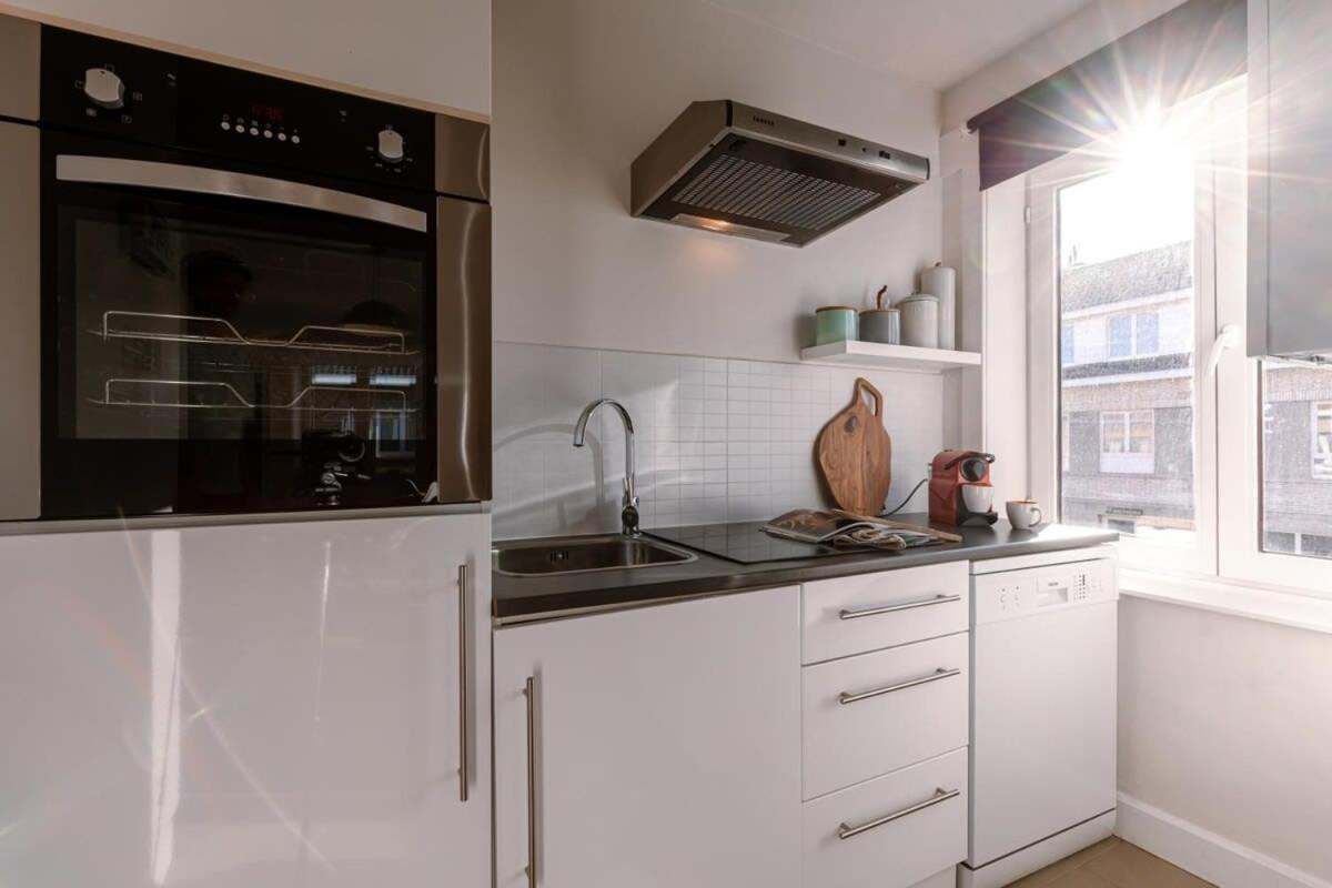 Huswell - Sunny Bright Apartment In The Center Of De Haan Kültér fotó